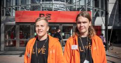 Liven opiskelijat avustavat tapahtumien rakentamisessa, tukevat näytteilleasettajien hyvinvointia osastotauottajina, osallistuvat tapahtuma-aikaiseen asiakaspalveluun ja huolehtivat siisteydestä.