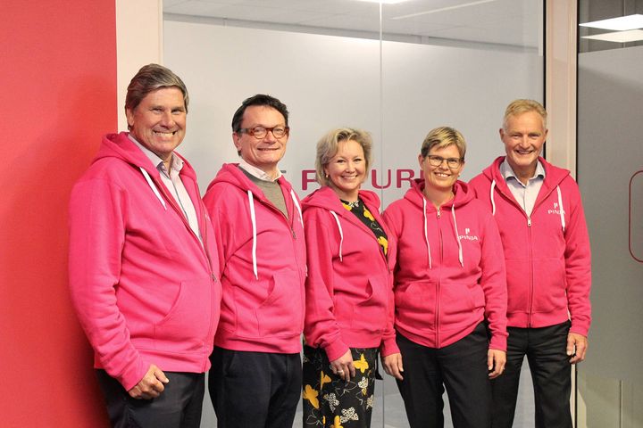 Pinjan hallituksen jäsenet 1.6.2022 alkaen ovat (vasemmalta) Juho Lipsanen, Niklas Flyborg, Marika af Enehjelm, Lena Wäppling, Christer Wallberg ja Trond Bjørnøy (puuttuu kuvasta).
