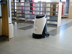 Robottien käyttöä tulisi mahdollistaa entistä enemmän. Kiinteistöjen huoltotilojen sijainti tulisi olla keskeinen.