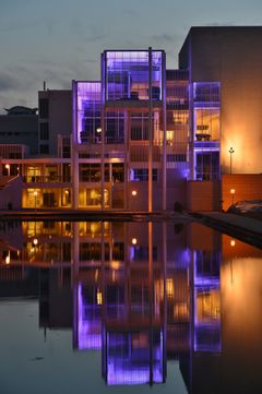 Espoon kulttuurikeskus Tapiolassa