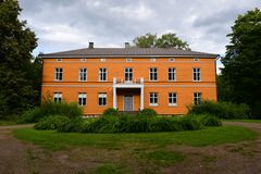 Anjalan kartano (rak. 1700-1800-luvun vaihteessa) Ankkapurhan kulttuuripuistossa Kouvolassa. Kuva © Ankkapurhan kulttuurisäätiö.