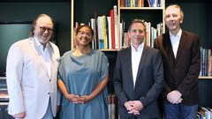 After signing the contract (from left to right): Koos Hussem (CEO & President, Founder of X-CAGO), Natascha Thomas (Deputy Managing Director of PMG Presse-Monitor), Ingo Kästner (Managing Director of PMG Presse-Monitor) and Erik Hommersom (CTO X-CAGO). all rights: PMG Presse-Monitor GmbH