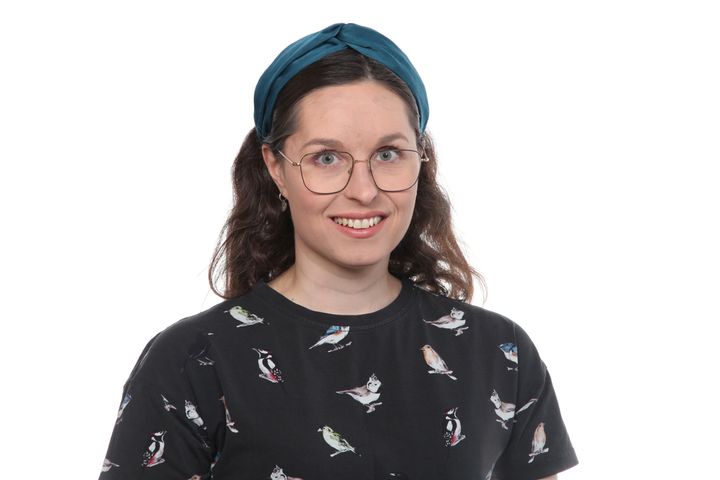 Itsetunto vaikuttaa sekä äidin synnytyskokemukseen että kokemukseen omasta vanhemmuudesta. PsM Mirjam Raudasoja väittelee psykologian tohtoriksi 6.6.2023. Kuva: Jyväskylän yliopisto