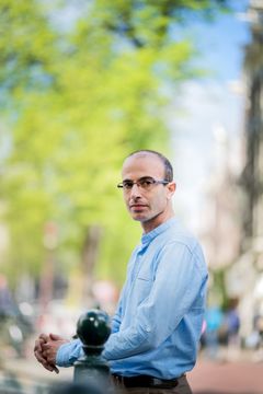 Yuval Noah Harari ((c) Yuval Noah Harari, kuvaaja Olivier Middendorp)