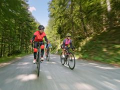 Imatralta starttaava pyöräilyreitti kulkee Puumalan sataman ja Sulkavan kautta Savonlinnaan, josta Punkaharjun ja Ruokolahden kautta takaisin maaliin Imatralle. Kuva: Saimaa Cycle Tour