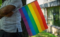 Diakonissalaitoksen uusi hanke kouluttaa pakolaisia työssään auttavia ammattilaisia mm. tunnistamaan kidutuksen uhrit. Sateenkaari-ihmisten kidutus jää helposti piiloon. Kuva: Kiira Suoranta, Diakonissalaitos.