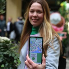 Commussa maahanmuuttaja voi löytää esimerkiksi kielikaverin.