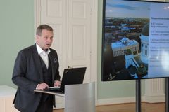 Pormestari Jan Vapaavuori puhui kaupunkitutkimuksen kesäseminaarissa tutkimuksen merkityksestä. (Kuva: Tero Lahti)