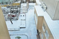 Päiväkotien sisäpiha on verrattain suuri kantakaupungissa. Kuva: Teina Ryynänen / Helsingin kaupunkiympäristö.