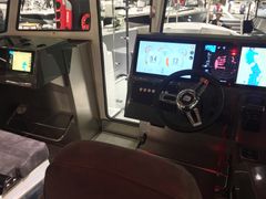 Beginning from spring 2018, two Buster boat models, the Phantom Cabin and the Buster Cabin, can be fitted with the new-generation Raymarine Quantum Radar. The optionally available radar is integrated into the Buster Q smart display, a multi-functional device that comes standard with Buster boats.