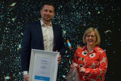 Vuoden työelämäkumppanina 2021 palkittiin Veho Oy Ab.