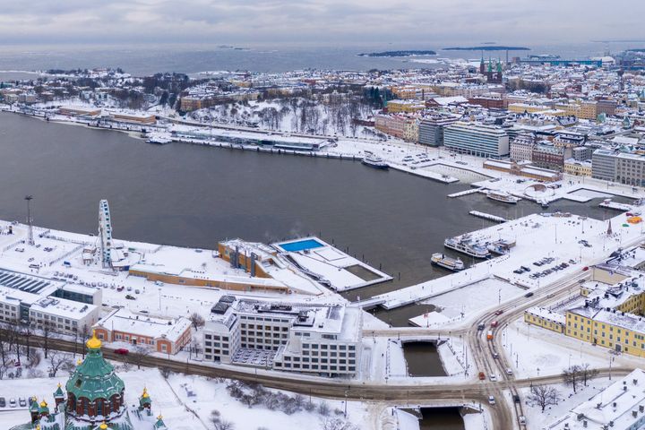 Uutta arkkitehtuuri- ja designmuseota kaavaillaan Helsingin Etelärantaan. Kuva: Ilmakuvaus Ruohonen.