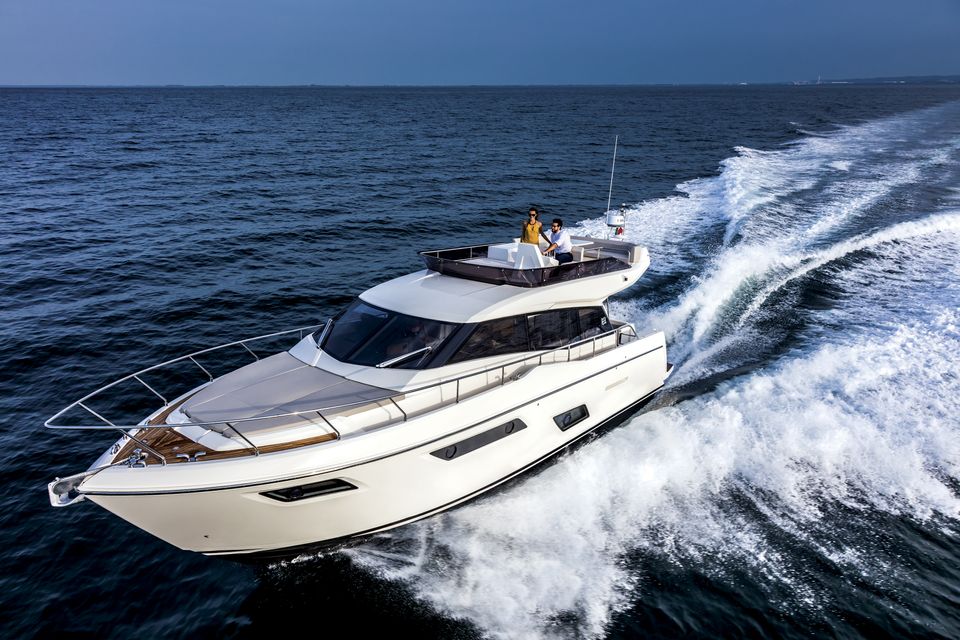 Ferretti Yacht 450