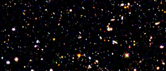 Ennuste siitä, millaiselta osa Euclidin syvästä havaintokentästä tulee näyttämään. Credit: Euclid Consortium (kuva); NASA/ESA, Hubble, CANDELS, Koekemoer et al. 2011, Grogin et al. 2011 (data)