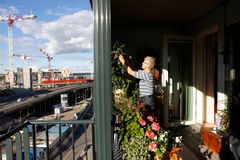 Koe Kalasatama -päivässä esitellään viherseiniä ja twiittaava yrttitarha. Helsinki on maailman älykaupunkien huippua. Kuva: Laura Oja / Helsingin kaupungin aineistopankki