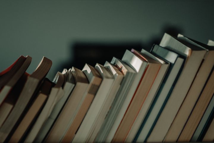 Työuran päättyminen yliopistossa voi tulla tutkijalle yllätyksenä. "Mä kysyin suoraan meidän yksikön johtajalta, eli meidän alan professorilta, että mikä se tilanne on, oikeesti. Ja hän sanoi, että mitään hätää ei ole. Sun ei tartte huolehtia."