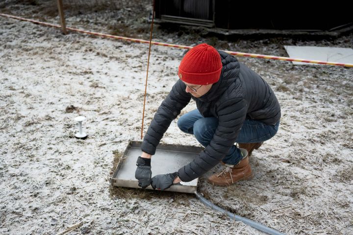 Lumenmittausasema Oulun yliopiston takapihalla. Kuva Annukka Pekkarinen.