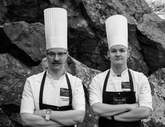 Suomen Bocuse d'Or-edustaja Ismo Sipeläinen ja assistentti Johan Kurkela