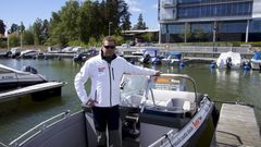 Helsingissä Buster Rent -palvelua vetää kokenut veneilykouluttaja Matti Pouhakka