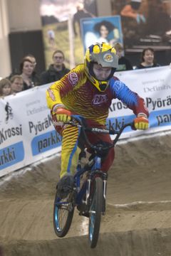 BMX Racing -radalla on näyttäviä kisoja. Kuva: Messukeskus.
