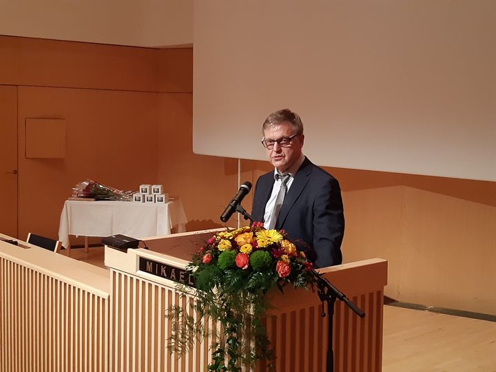 Rikosseuraamuslaitoksen pääjohtaja Arto Kujala avasi Yhdyskuntapalvelu 30 vuotta -juhlan tänään Mikkelissä.