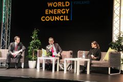 WEC Finlandin Energiapäivässä esiintyivät tiistaina aamupäivällä Ben Moxham (Enviva Biomass), Yrjö Mäkelä (DG Clima) ja Nathalie Hemeleers (Aebiom).