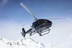 Helsinki Citycopterin uudeksi kopterimalliksi valikoitui paitsi lento-ominaisuuksiltaan ja turvallisuudeltaan, myös ympäristöarvoiltaan maailman edistyksellisimpiin helikoptereihin luettava Airbus ACH130. Kuva: Airbus