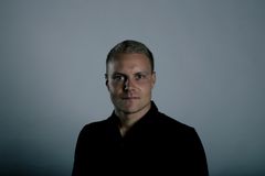 F1-kuljettaja Valtteri Bottas avioitui syyskuussa. Häissä esitettiin Taikaa-rakkauslaulu Emilia-morsiamelle. Kuva: Vaisto Creative