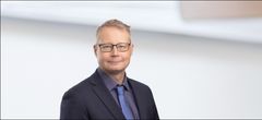 Helsingin seudun kauppakamarin johtaja Markku Lahtinen: "Nyt on tärkeää keskittyä yksittäisten laastaritoimien sijasta siihen, että kaikki työ- ja koulutusperusteisen maahanmuuton oleskelulupaprosessit uudistetaan."