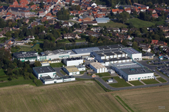 Bio-Radilla on vankka jalansija Euroopassa. Yrityksellä on Ranskassa tuotekehitysyksikkö Marnes-la-Coquettessa ja tuotantolaitos Steenvordessa. Tehdas valmistaa mm. SARS-CoV-2-vasta-ainetestejä.