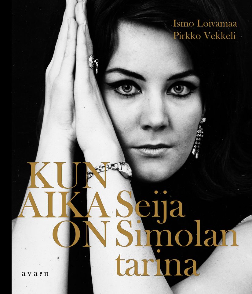 kansi_Loivamaa&Vekkeli_Kun aika on_Seija Simolan tarina