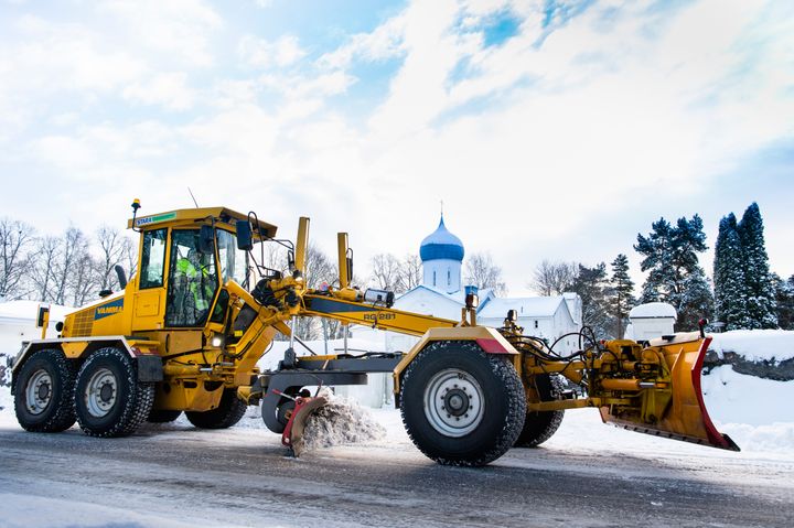 Lumitöitä Hietaniemen hautausmaan kupeessa talvella 2019. Kuva: Veikko Somerpuro.