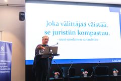 Kuluttajaoikeusjuristi Tuula Sario Hyvän välitystavan päivässä 1.10.2021