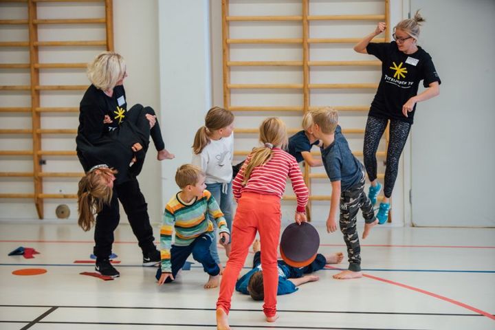 Pienikin lisäys fyysisessä aktiivisuudessa vaikuttaa positiivisesti lasten kasvuun ja kehitykseen. Kuva: Jyväskylän yliopisto