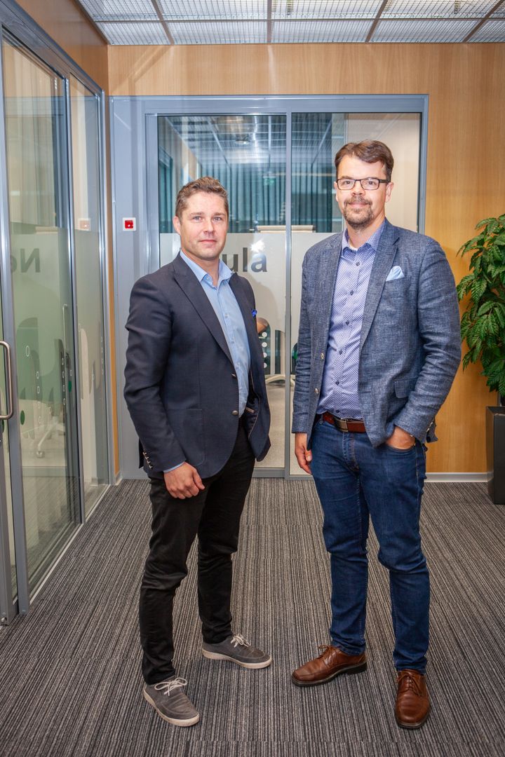 Strateginen kumppanuussopimus Proxion ja A-Insinöörit, Mikko Saarinen ja Vesa Järvinen 10.6.2019