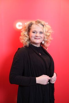 Muumilaakson tarinoita, Katja Aakkula, Muumimamma. Kuva Pekka Mustonen / C More