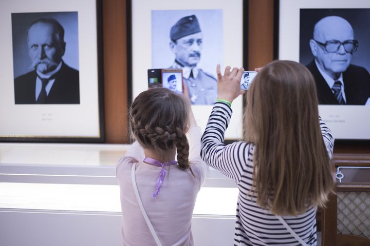 Kansallismuseon presidenttiseinää pääsee katsomaan heti sulun päätyttyä. Kuva: Museovirasto