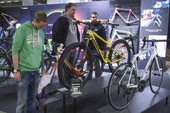 Pyöräkauppa kävi vilkkaana GoExpossa. Kuva: Messukekus