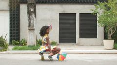 Bárbara Wagner & Benjamin de Burca: Faz que vai (Set to Go), 2015. Video still. © Bárbara Wagner & Benjamin de Burca
