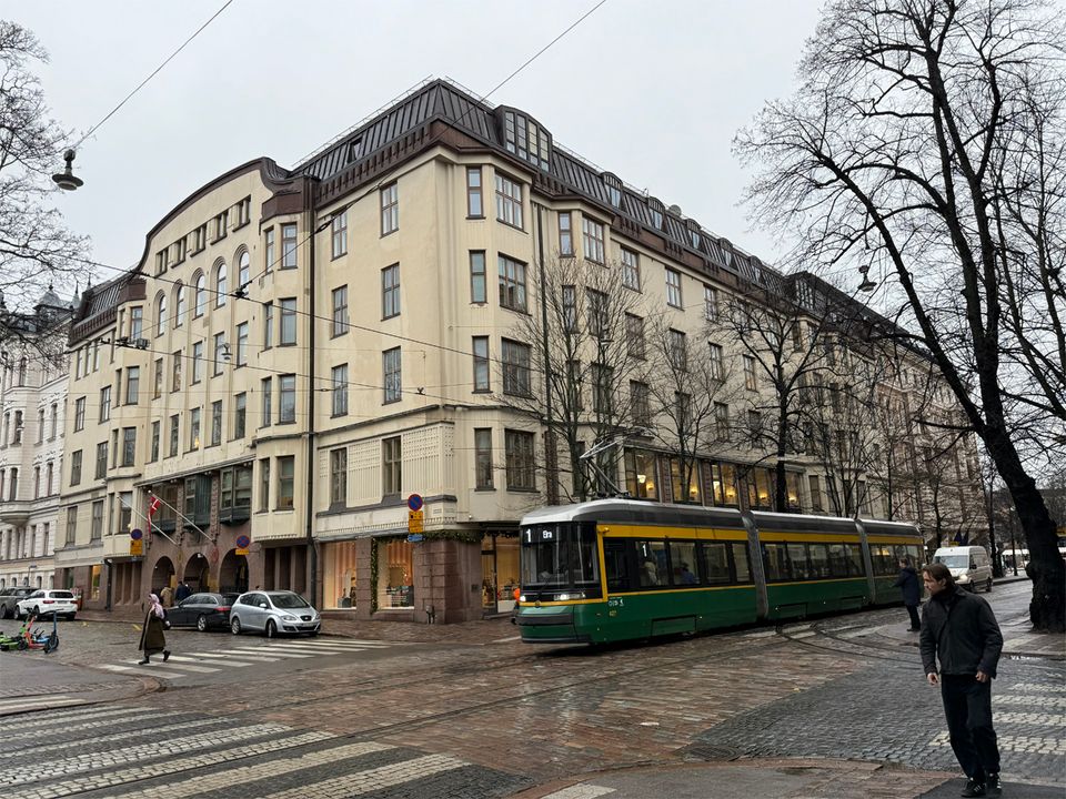 Hypo-talo Helsingin Bulevardilla