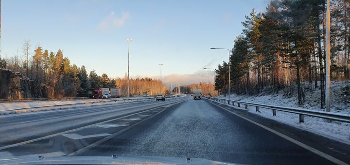 Vilkasliikenteinen tie Uudellamaalla