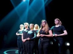 Taideyliopiston musiikkiteatterin opintokokonaisuus toteutti vuonna 2022 esityksen Sondheim!. Kuva: Taideyliopisto/Sirje Ruohtula