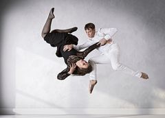 Onnelliset. Katja Koukkula ja Jussi Väänänen.