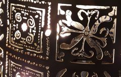 Gobo-pajojen teemana ovat ornamentit. Inspiraatiota voidaan hakea eri kulttuurien perinteisistä käsityömenetelmistä, mutta ajatuksena on luoda oma uniikki ornamenttikuvio. Ornamentit ovat vahvasti kulttuurisidonnaisia, mutta samanaikaisesti niistä löytyy kulttuurin rajat rikkovia yhteneväisyyksiä.