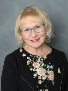 Professori Marjo-Riitta Järvelin. Kuva: Seija Leskelä / Kulmakuvaamo