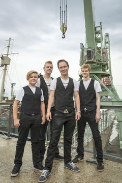 Läpivalaisu Linnanmäellä to 23.6. klo 18