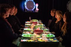 Helsingissä esitettävä Banquet of Hoshena on ensimmäinen uudistettu versio kiitosta keränneestä ravintolaelämyksestä.