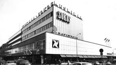 Sokos on säilyttänyt vahvan aseman Jyväskylän katukuvassa jo 60 vuoden ajan. Kuva: Keskimaan arkisto.