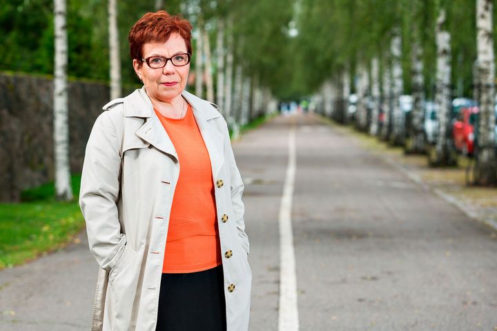 SDP:n kansanedustaja Merja Mäkisalo-Ropponen on iloinen, että lisätalousrvion fokus on lapsissa ja nuorissa, joihin korona vaikuttanut. (Kuva: Jukka-Pekka Flander)