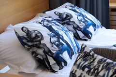 _ of Finland -huone on omistettu Dome Karukosken Tom of Finland -elokuvalle ja se tarjoaa kaikille yhdenvertaisen mahdollisuuden viettää yönsä Tom of Finland -lakanoissa.